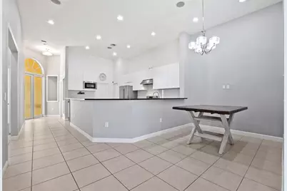 816 W Village Circle, Unit #1, Davie, FL 33325 - Photo 6