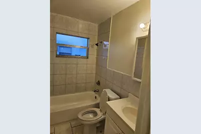 716 SW 7th St, Unit #1, Dania Beach, FL 33004 - Photo 14