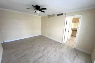 4463 Treehouse Ln, Tamarac, FL 33319 - Photo 10