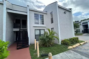 4463 Treehouse Ln, Tamarac, FL 33319 - Photo 6