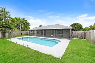 320 Sandpiper Ave, West Palm Beach, FL 33411 - Photo 6