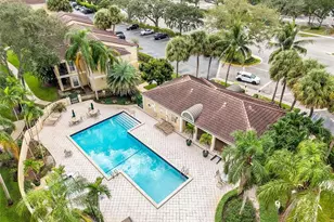 733 Riverside Dr, Coral Springs, FL 33071 - Photo 2