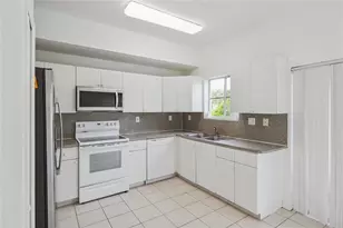 8822 W Flagler St, Miami, FL 33174 - Photo 6