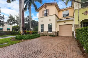 5224 SW 77th Way, Davie, FL 33328 - Photo 2