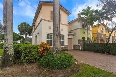 5224 SW 77th Way, Davie, FL 33328 - Photo 12