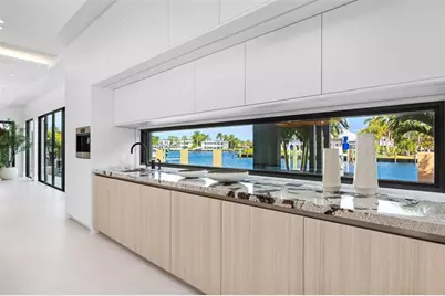 3031 NE 23rd Ct, Fort Lauderdale, FL 33305 - Photo 22