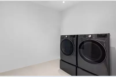 3031 NE 23rd Ct, Fort Lauderdale, FL 33305 - Photo 44