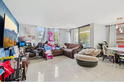 6190  Woodlands Blvd, Unit #213, Tamarac, FL 33319 - Photo 10