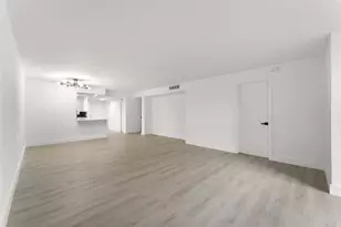 441 NE 195th St, Miami, FL 33179 - Photo 4