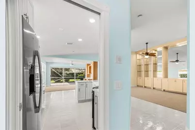 4186  Royal Oaks Dr, Palm Beach Gardens, FL 33410 - Photo 6