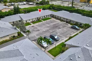 395 Bennington Ln, Lake Worth, FL 33467 - Photo 30