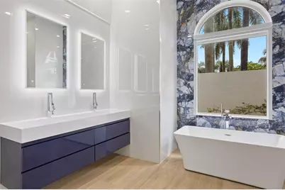 2534  Golf View Dr, Weston, FL 33327 - Photo 18