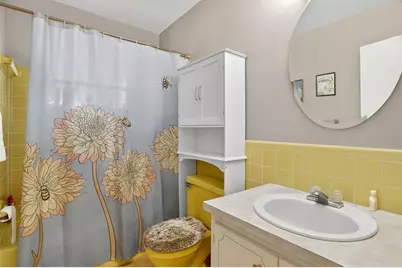 9806 NW 71st St, Tamarac, FL 33321 - Photo 26