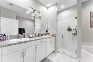 7520 S Aragon Blvd, Sunrise, FL 33313 - Photo 22