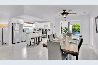 214 SE 6th St, Dania Beach, FL 33004 - Photo 12