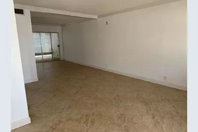 2131 NE 42nd Ct, Unit #202E, Lighthouse Point, FL 33064 - Photo 6