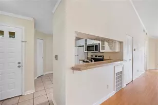 967 Coral Club Dr, Coral Springs, FL 33071 - Photo 6