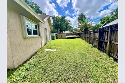 7321 NW 38th Ct, Coral Springs, FL 33065 - Photo 18