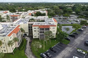 1810 N Lauderdale Ave, North Lauderdale, FL 33068 - Photo 2