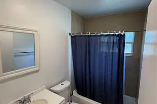 1136 NW 5th Ct, Fort Lauderdale, FL 33311 - Photo 14