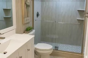 801 S Ocean Dr, Hollywood, FL 33019 - Photo 8