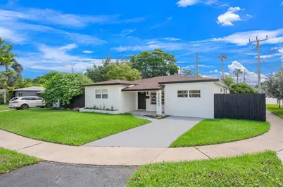 3262  Pierce St, Hollywood, FL 33021 - Photo 2