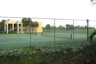 704 Meadows Cir, Boynton Beach, FL 33436 - Photo 18