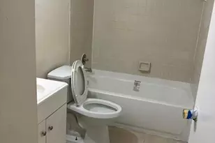 704 Meadows Cir, Boynton Beach, FL 33436 - Photo 14