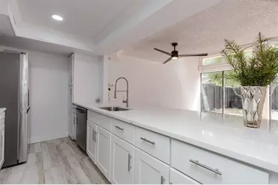 7950 NW 11th Ct, Plantation, FL 33322 - Photo 4