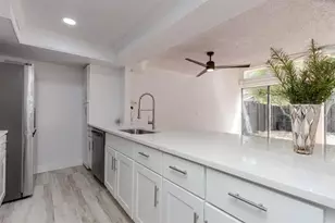 7950 NW 11th Ct, Plantation, FL 33322 - Photo 4