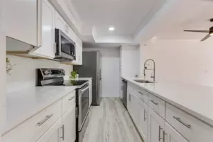 7950 NW 11th Ct, Plantation, FL 33322 - Photo 2