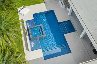 8795  Valencia Ct, Parkland, FL 33067 - Photo 36