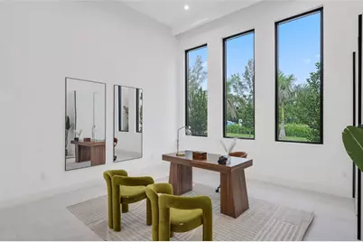 8795  Valencia Ct, Parkland, FL 33067 - Photo 12