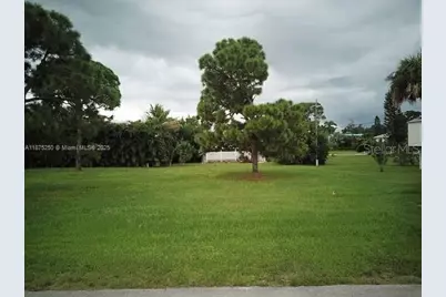 78833  Breakwater, Bokeelia, FL 33922 - Photo 2