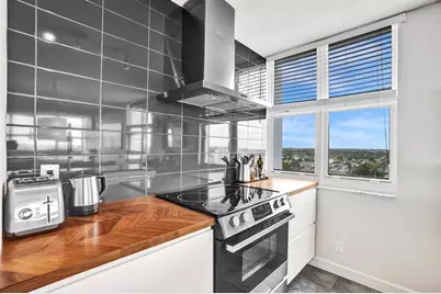 800 SE 20th Ave, Unit #915, Deerfield Beach, FL 33441 - Photo 8