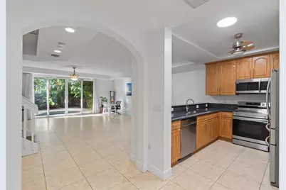 2652 NE 30th Pl, Unit #2652, Fort Lauderdale, FL 33306 - Photo 10