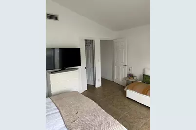 3024  Lucerne Park Dr, Greenacres, FL 33467 - Photo 10