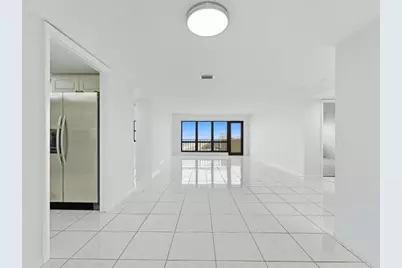 4900 N Ocean Blvd, Unit #1405, Lauderdale by the Sea, FL 33308 - Photo 10