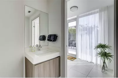 401 N Birch Rd, Unit #Th3, Fort Lauderdale, FL 33304 - Photo 16