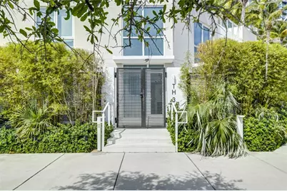 401 N Birch Rd, Unit #Th3, Fort Lauderdale, FL 33304 - Photo 1