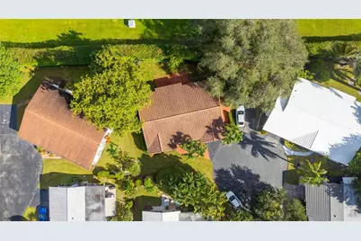 7237 E Tropical Way, Plantation, FL 33317 - Photo 70