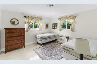 7237 E Tropical Way, Plantation, FL 33317 - Photo 30