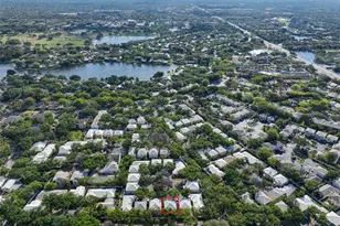 9871 NW 2nd Ct, Plantation, FL 33324 - Photo 8