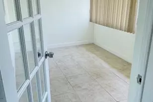 5111 W Oakland Park Blvd, Lauderdale Lakes, FL 33313 - Photo 10