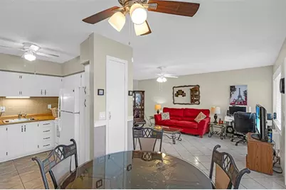 1000 SW 11th Ave, Unit #2E, Hallandale Beach, FL 33009 - Photo 12