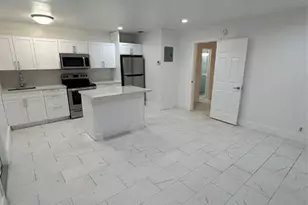212 SW 22nd St, Fort Lauderdale, FL 33315 - Photo 1