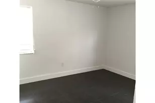 675 84th St, Miami Beach, FL 33141 - Photo 12