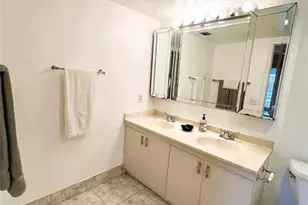 2902 Victoria Cir, Coconut Creek, FL 33066 - Photo 8