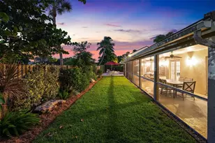 2855 Hampton Cir E, Delray Beach, FL 33445 - Photo 28