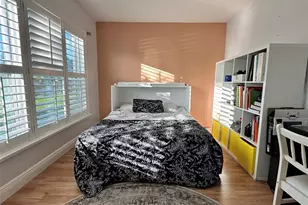 9208 NW 80 St, Tamarac, FL 33321 - Photo 8